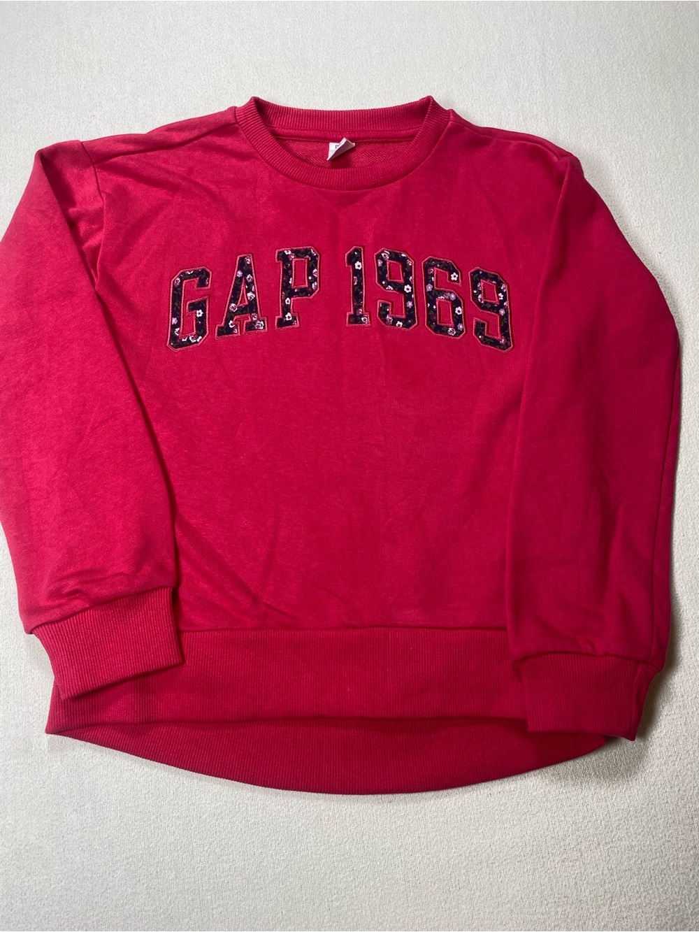 GAP 1969 Red/Pink Crewneck Sweatshirt